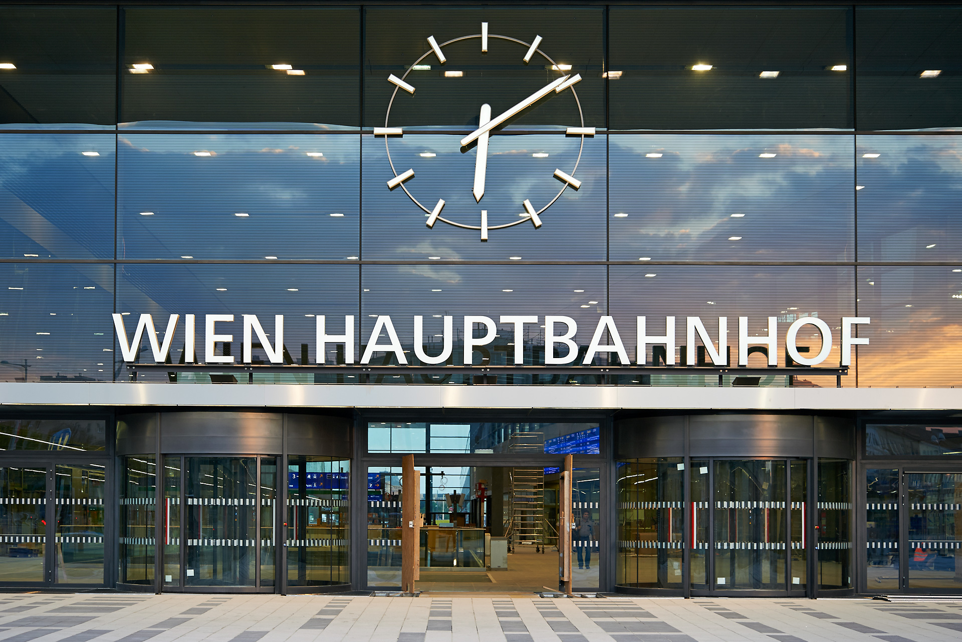 hauptbahnhof-wien-fcp