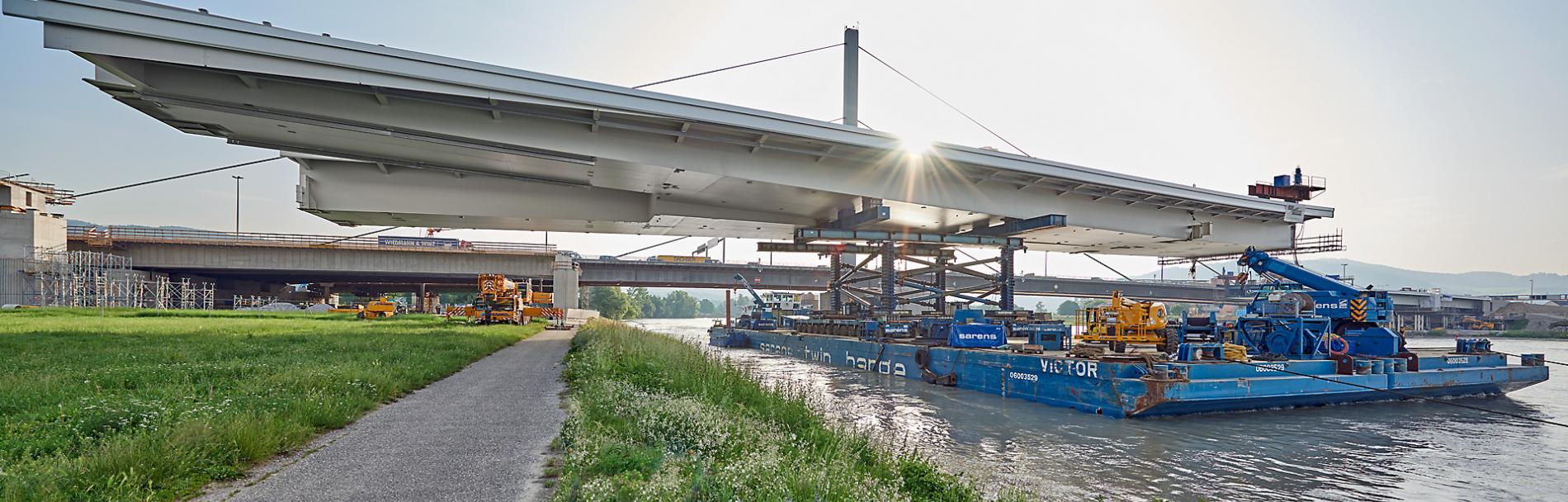 Bypass Voestbrücke Linz © Toni Rappersberger 